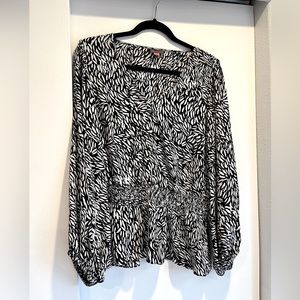 Vince Camuto blouse
